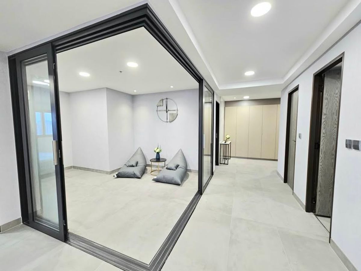 CondoSukhumvit, Asoke, Thonglor : ✨ GT16110 | Condo Waterford Diamond Sukhumvit 30/1, convenient travel, near BTS, shuttle available, fully furnished. Ready to move in immediately