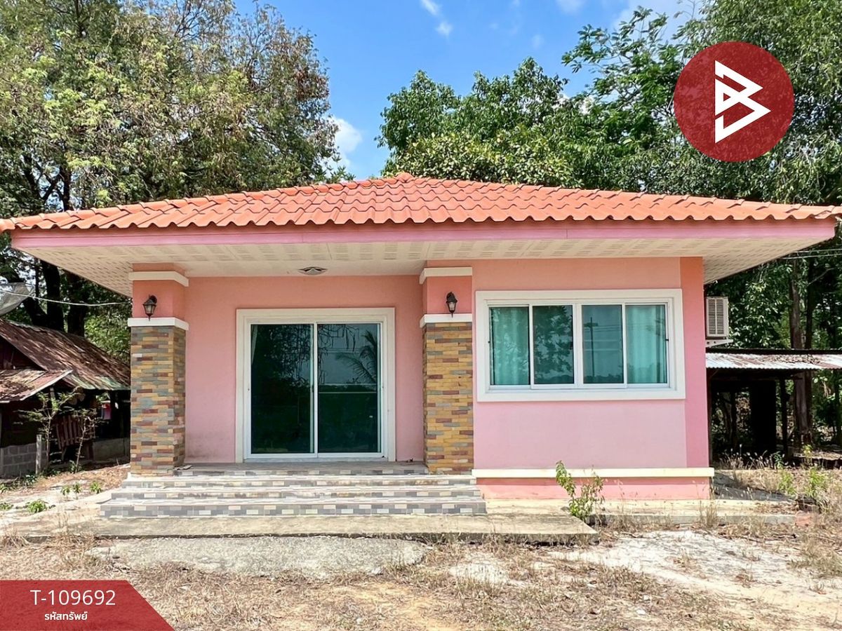 For SaleHouseChachoengsao : Single house for sale, area 3 rai, Phanom Sarakham, Chachoengsao