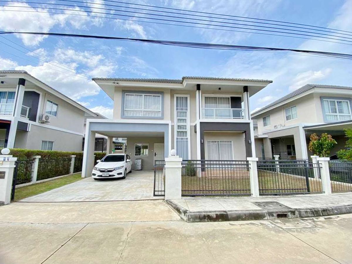ให้เช่าบ้านเชียงใหม่ : บ้านสวยในโครงการให้เช่า เดือนละ 22,000 บาท ใกล้ตลาดเจริญเจริญเพียง 10 นาที No.13H151