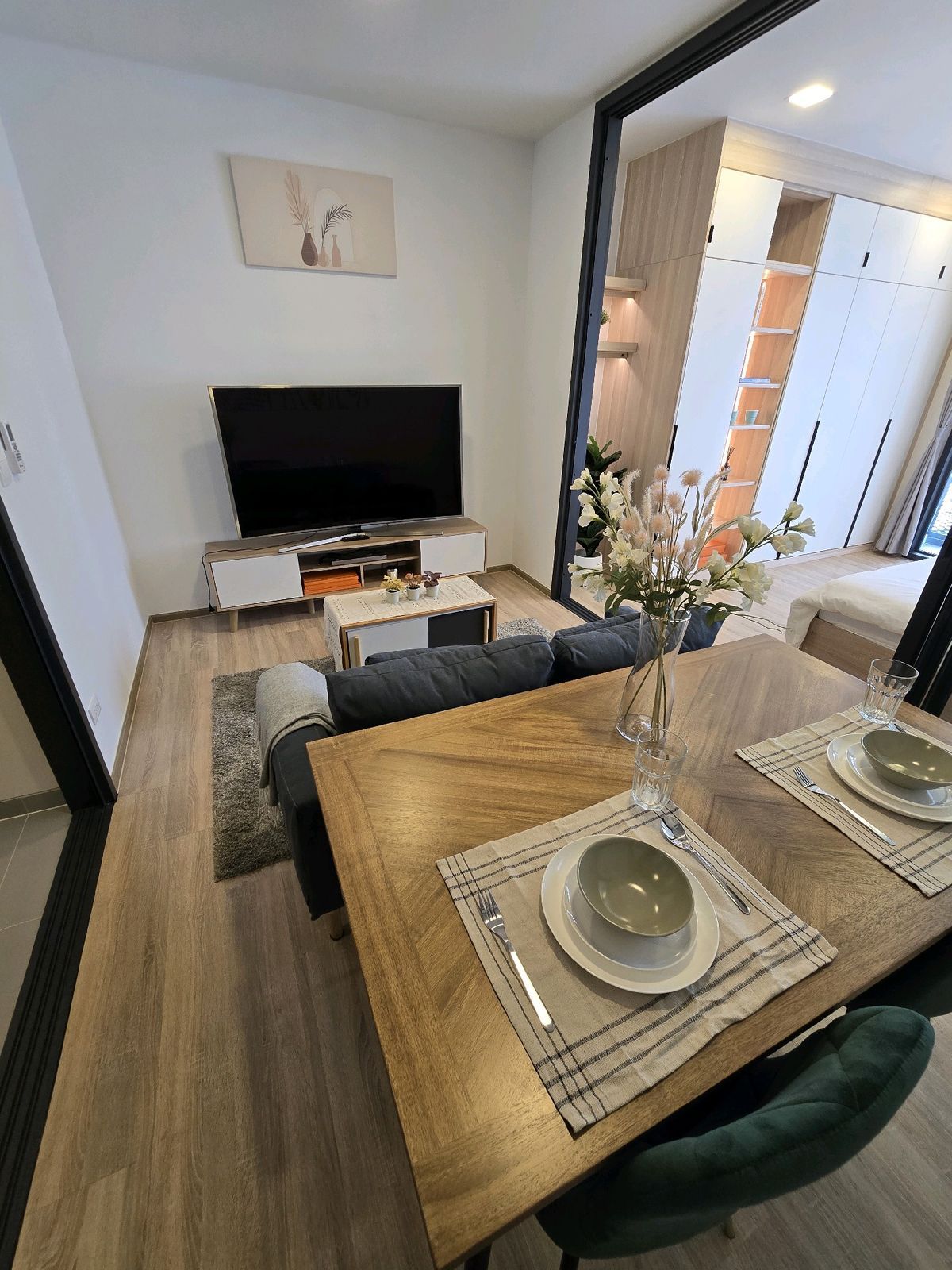 ให้เช่าคอนโดราชเทวี พญาไท : XT Phayathai【𝐑𝐄𝐍𝐓】🔥แต่งด้วยโทนไม้ ครีม ขาว พร้อมเครื่องใช้คุณภาพ🔥 ติดต่อไลน์ไอดี: @hacondo