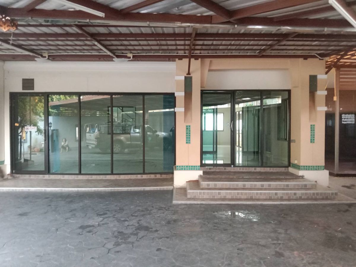 For SaleHouseChaengwatana, Muangthong : Setthasiri Prachachuen / 4 Bedrooms (Sale), Setthasiri Prachachuen / 4 Bedrooms (SALE) Golf101