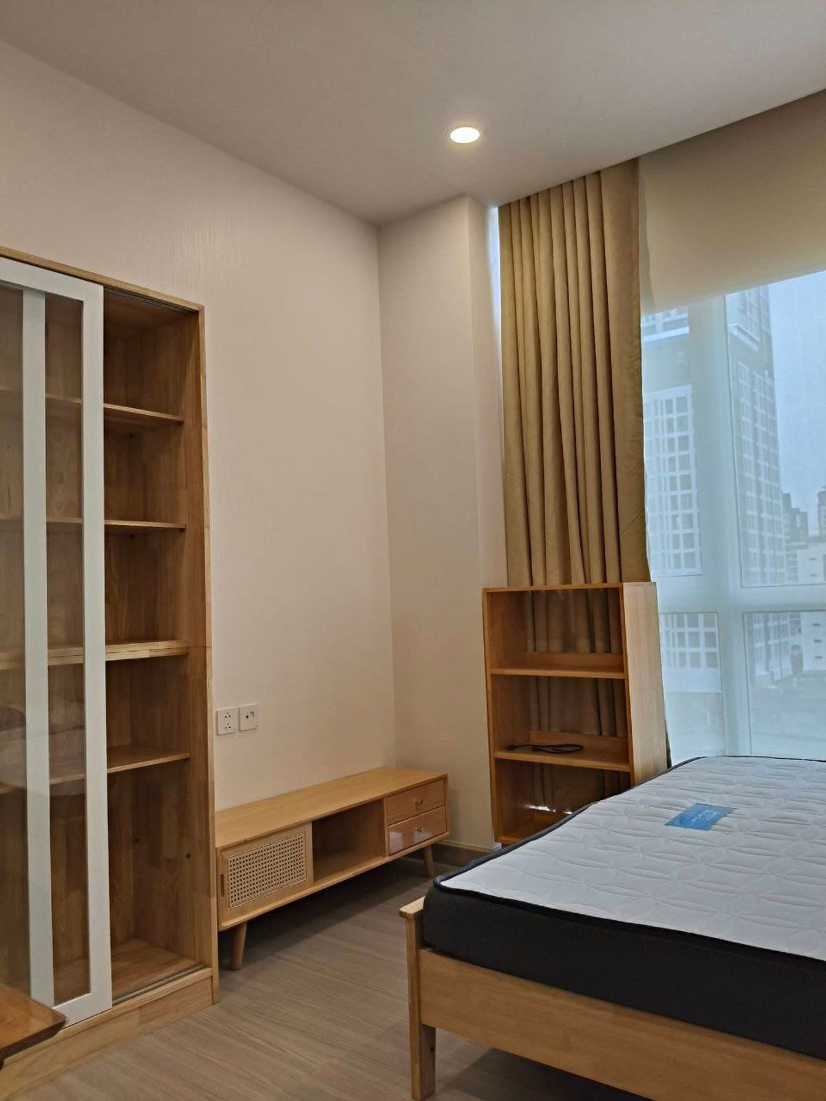 ให้เช่าคอนโดสยาม จุฬา สามย่าน : Supalai Premier Si Phraya Samyan【𝐑𝐄𝐍𝐓】🔥คุมโทนละมุนทุกมุมมอง ฟังก์ชันครบ จัดวางดี🔥 ติดต่อไลน์ไอดี: @hacondo