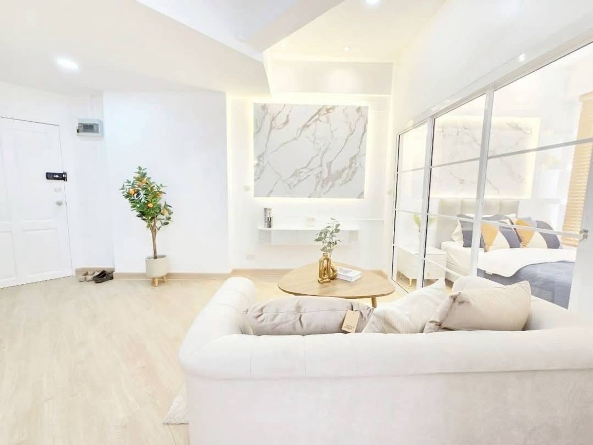 For RentCondoRamkhamhaeng, Hua Mak : Rent Corn Pod Ramkhamhaeng 40