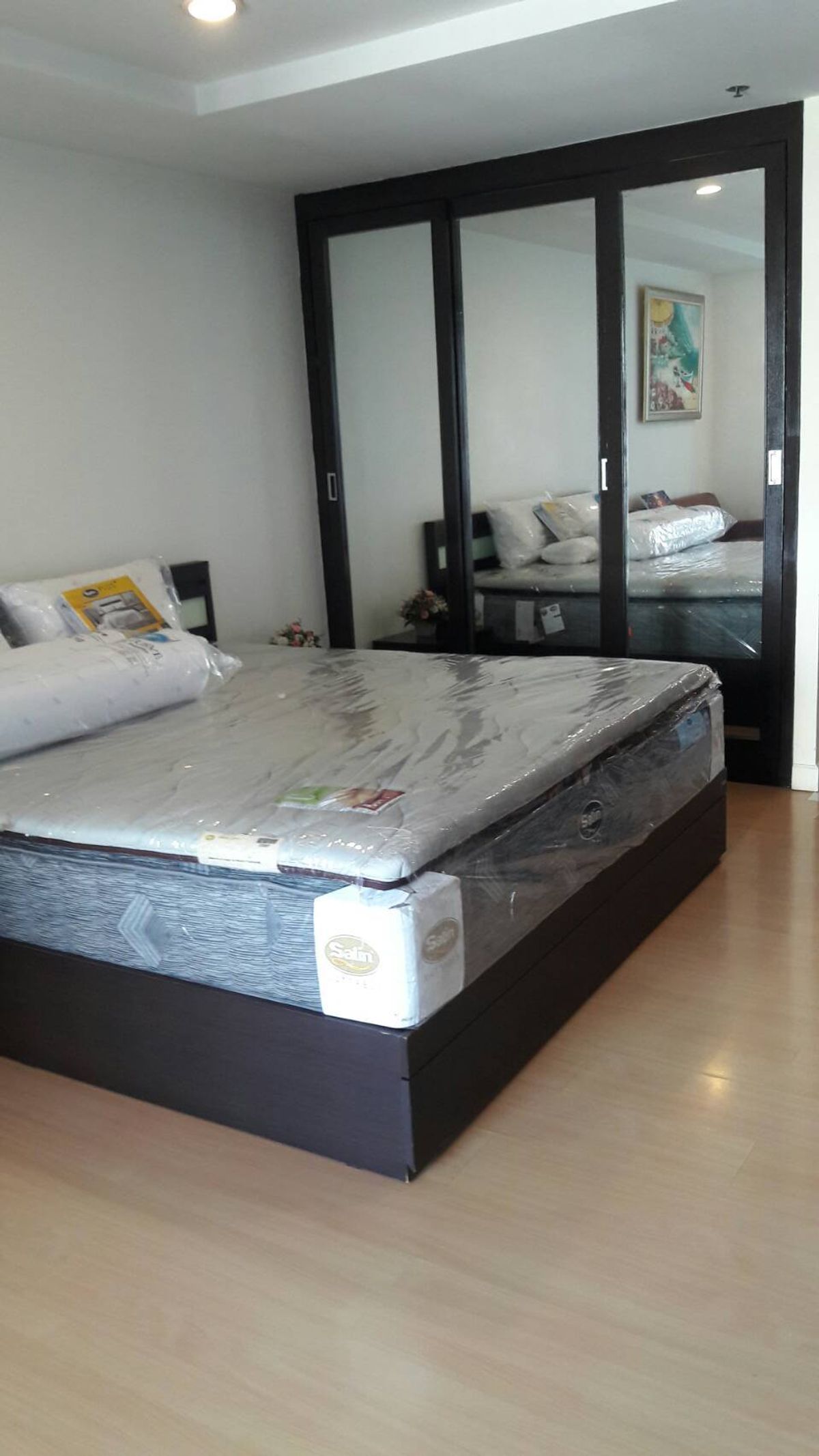 For RentCondoNana, North Nana,Sukhumvit13, Soi Nana : Stylish 1BR at The Trendy – Prime Sukhumvit 13 Location