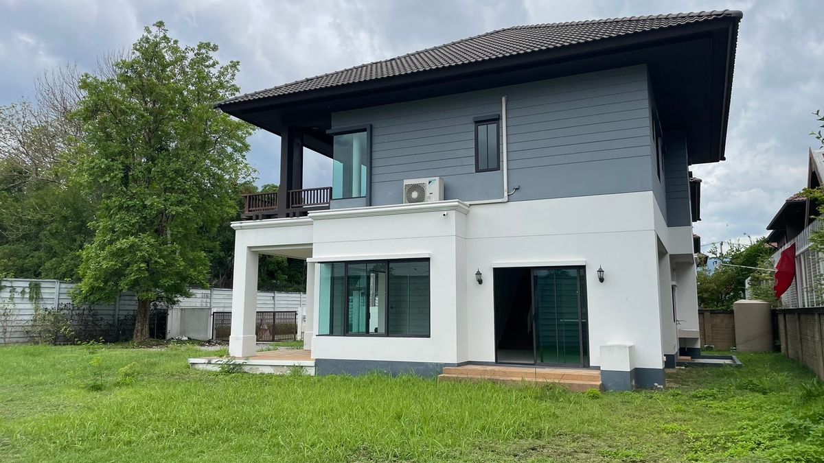 ขายบ้านเชียงใหม่ : ขายบ้านใหม่ เศรษฐสิริ สันทราย เชียงใหม่ 184 ตารางวา