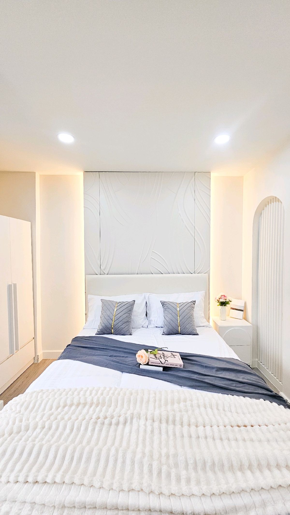 For SaleCondoRamkhamhaeng, Hua Mak : Condo in Town in Town, a large room, beautifully decorated but a small price