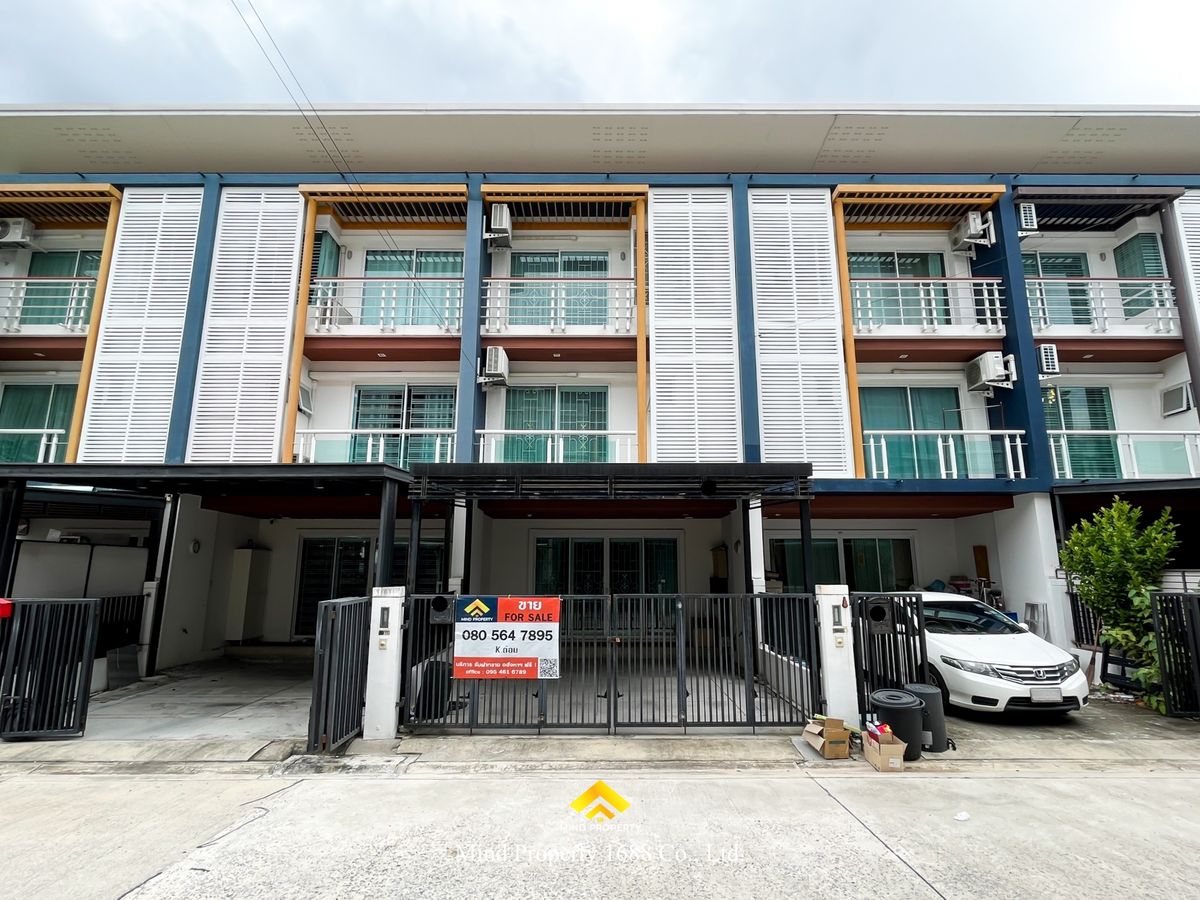 For SaleTownhomeVipawadee, Don Mueang, Lak Si : ## Quick discount of 5.49 million baht V, 3 -story townhome, ready to live in Chuan Chuen Modus Village, next to Vibhavadi, near Laksi junction Don Mueang Airport, Phahonyothin Road, the entrance has 7-11 in front.