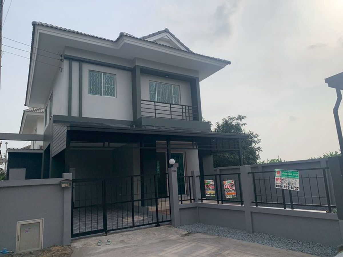 ขายบ้าน : ขายถูกมาก บ้านแฝด 2ชั้น 41.5 ตร.วา หมู่บ้านแลนซีโอ คลิป อ่อนนุช-สุววรณภูมิ  บ้านมี 3 ห้องนอน 2 ห้องน้ำ