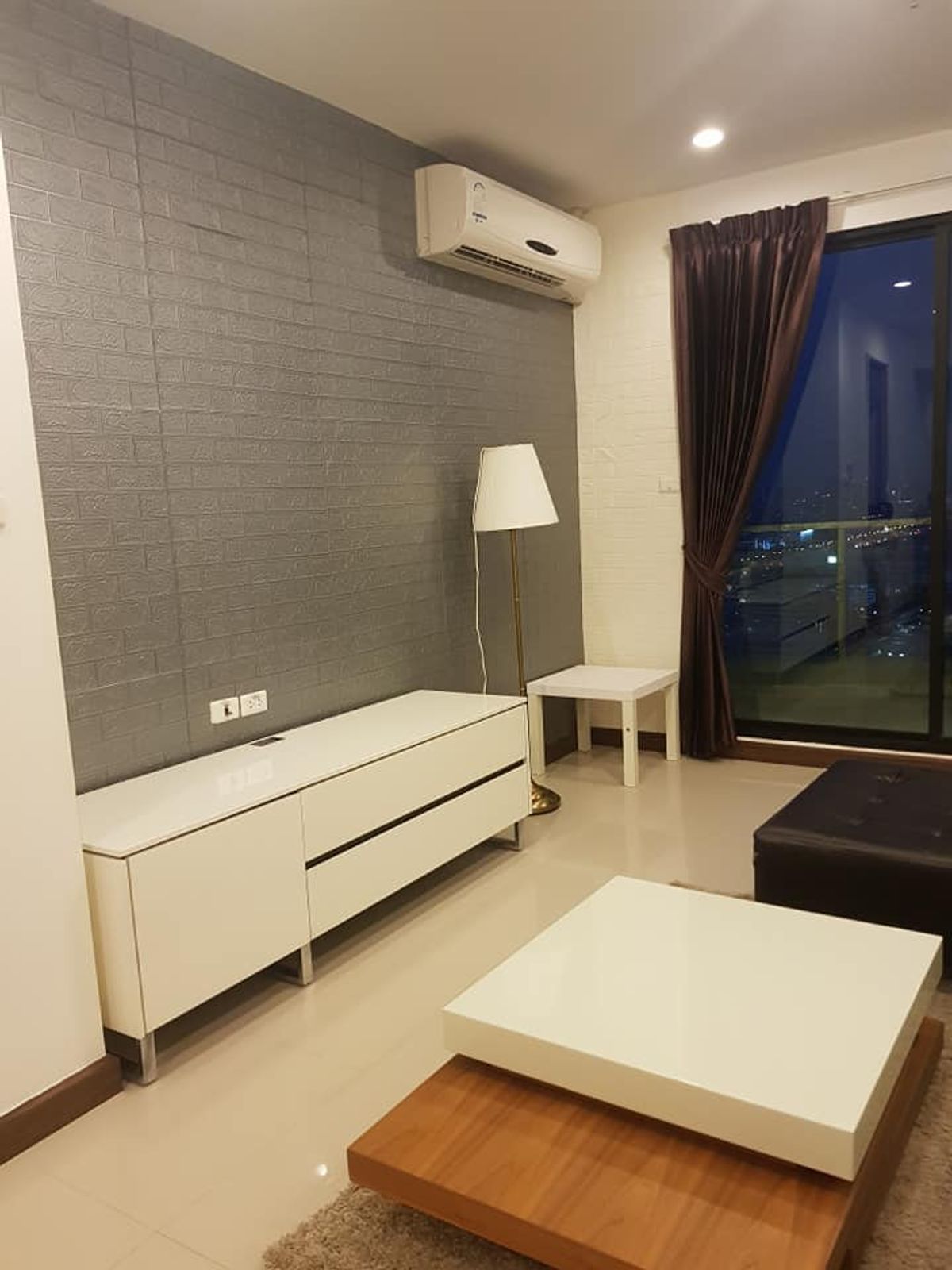 For SaleCondoRatchathewi,Phayathai : Supalai Premier Ratchathewi【𝐒𝐄𝐋𝐋 & 𝐑𝐄𝐍𝐓】🔥Built-in furniture that doesn't feel uncomfortable. It's open, airy, and reassuring.🔥 Contact Line ID: @hacondo