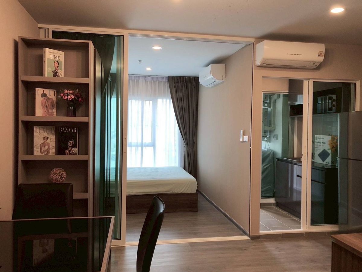 For RentCondoBangna, Bearing, Lasalle : New condo rental ‘รีเจ้นท์บางนา’  วิวโล่ง(BTS บางนา)ห้องสวย พร้อมอยู่1 Bedroom (28 ตรม)- อาคาร D  วิวทิศตะวันออก วิวเมือง - ค่าเช่า(Rental Fee) : 10,000 Baht/month