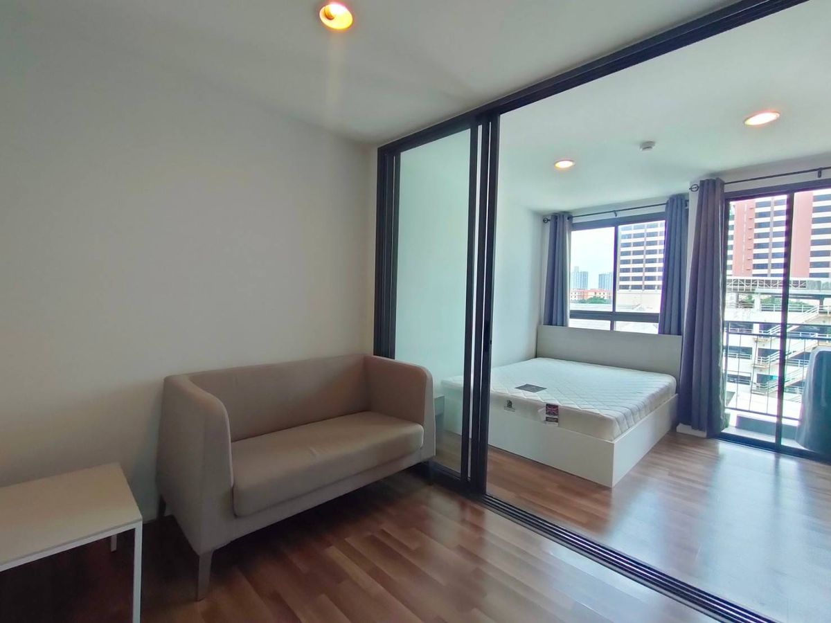 For RentCondoRamkhamhaeng, Hua Mak : [[Rent]] Condo near Dae Mall, Bang Kapi, Living Condo, Ramkhamhaeng, Living Nest, Ramkhamhaeng