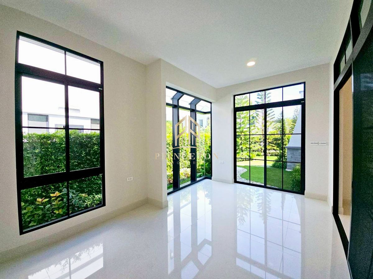 For SaleHouseBangna, Bearing, Lasalle : Luxury house for sale Nantawan Bangna km.15 📞092-4252445