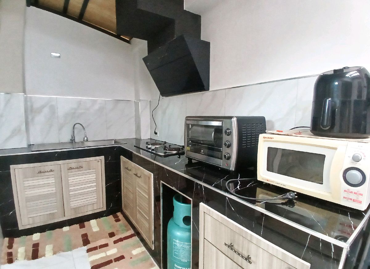 For RentHouseBangna, Bearing, Lasalle : 3-floor townhome for RENT in minimal style | Altitude Kraf Bangna, Good atmosphere with large garden view [ Welcome to pets ]