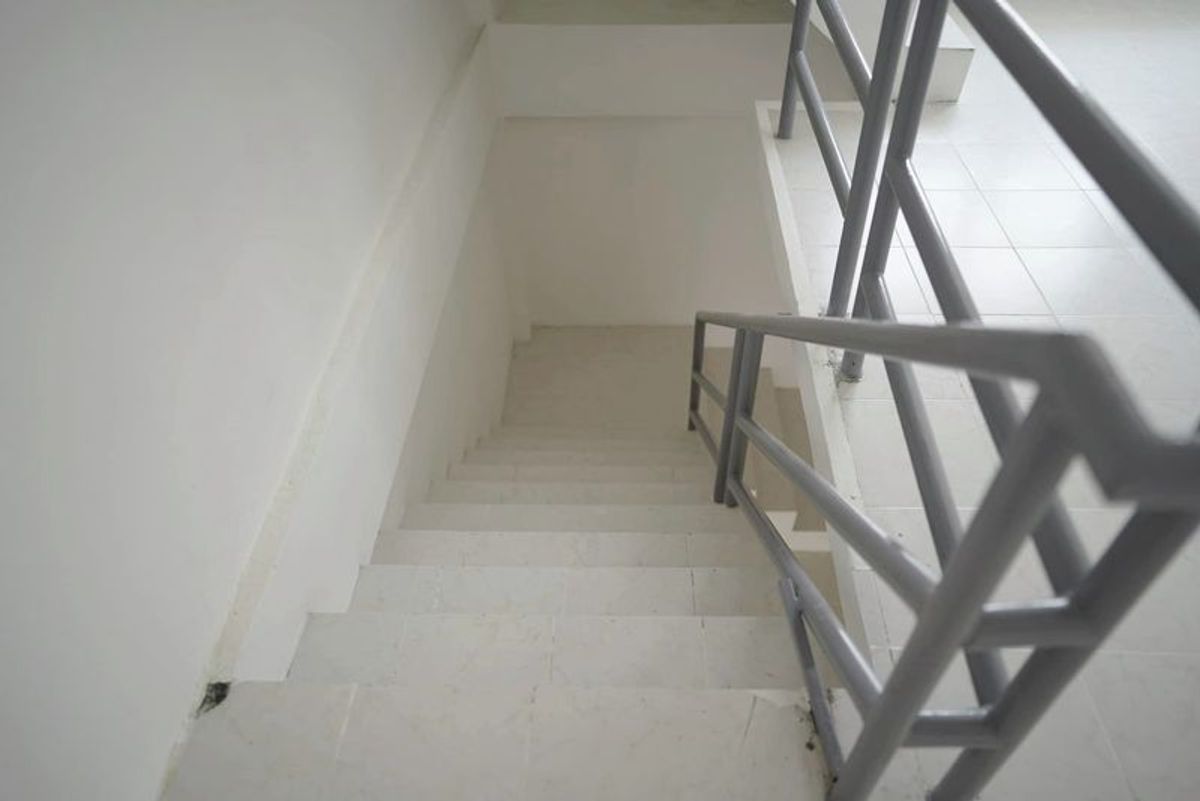 ขายอาคารพาณิชย์เชียงใหม่ : ขายอาคารพาณิชย์ 17 ตรว 4 ชั้น รีโนเวทใหม่ หลัง รพ.เทพปัญญา ตำบลฟ้าฮ่าม อำเภอเมือง จังหวัดเชียงใหม่