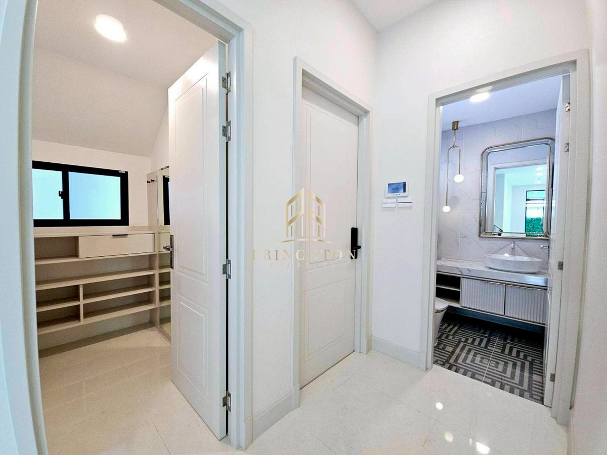 For SaleHouseBangna, Bearing, Lasalle : Luxury house for sale Nantawan Bangna km.15 📞092-4252445