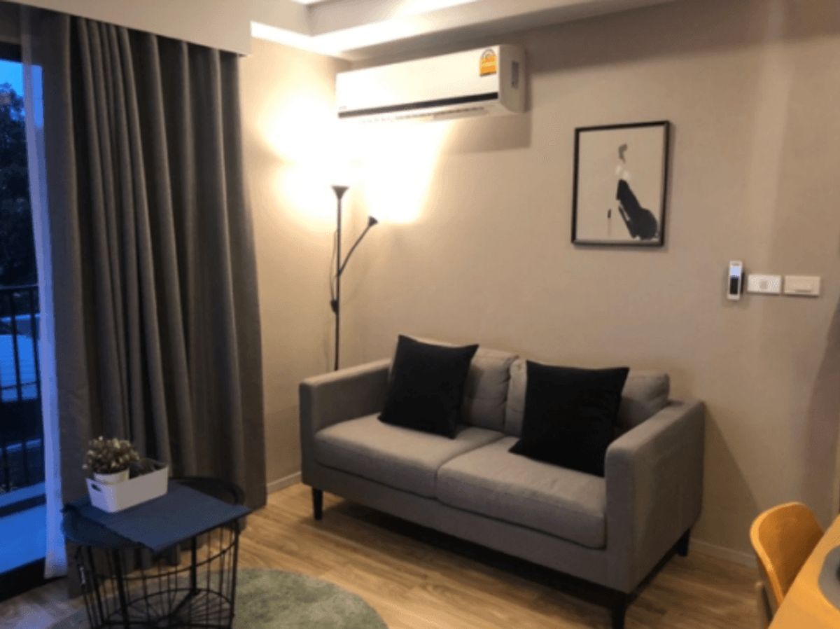 ขายคอนโดสาทร นราธิวาส : ขายด่วน 📍 Blossom Condo @ Sathorn - Charoenrat 📍 เฟอร์นิเจอร์ และ เครื่องใช้ไฟฟ้าครบ 