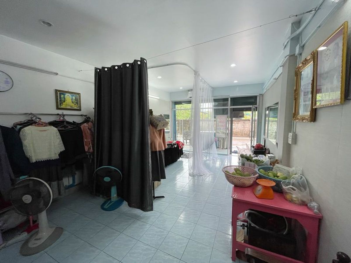 For SaleShop HouseBang Sue, Wong Sawang, Tao Pun : 3.5-story commercial building for sale, size 18 sq.wa Near Wongsawang Intersection Bang Khen, South side, Bang Sue District, Bangkok