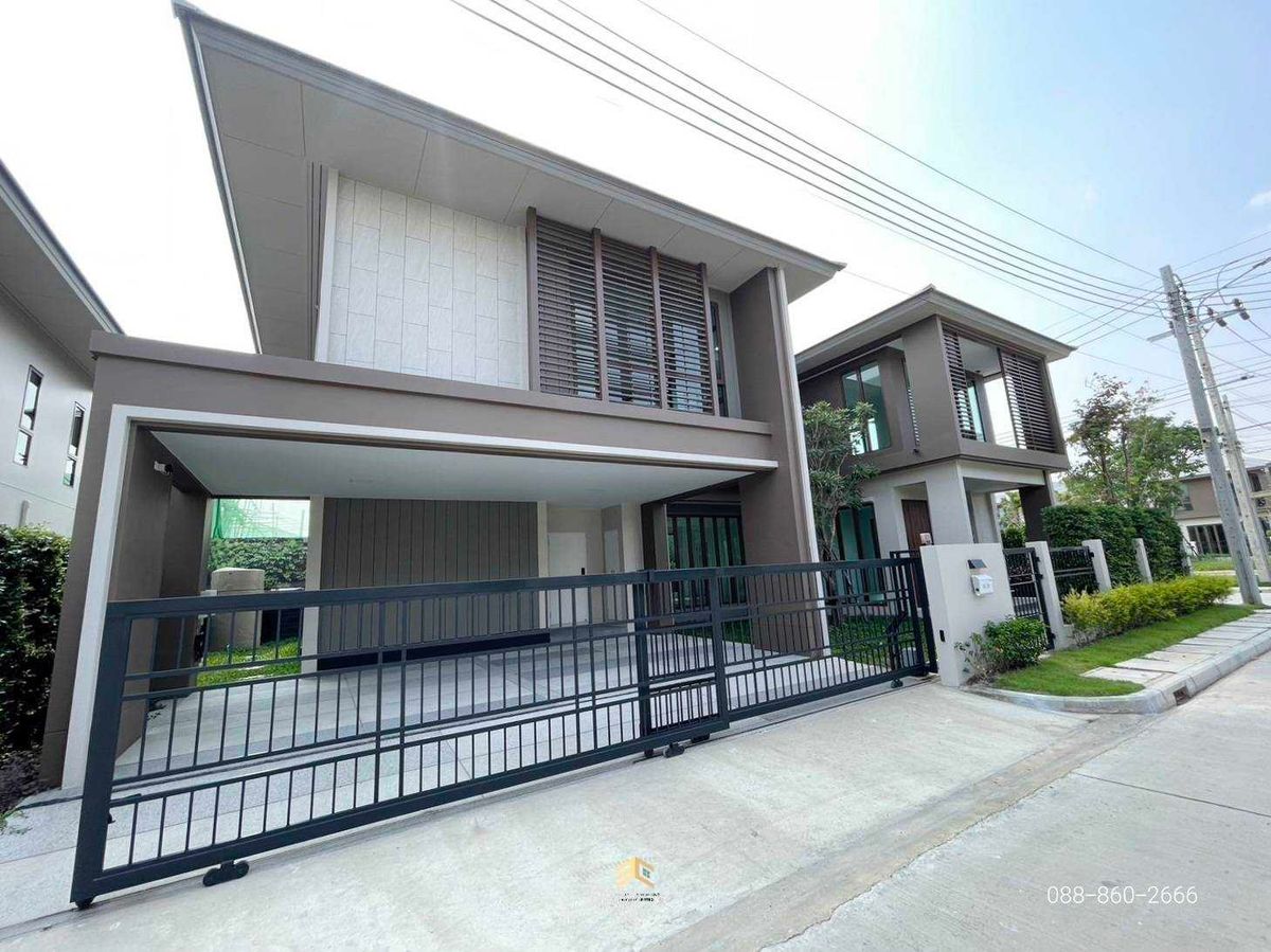 For SaleHousePattanakan, Srinakarin : Corner conversion !! Detached house, new project, Burasiri, Krungthep Kreetha 🔺 Price 30.9 million baht 🔺 Type Carunda