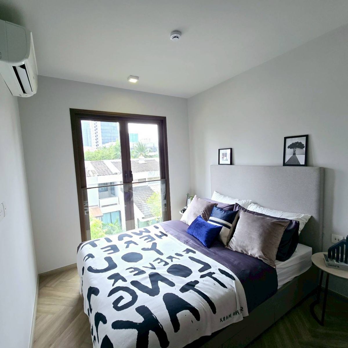 ขายคอนโดสุขุมวิท อโศก ทองหล่อ : Chapter Thonglor 25 low rise condominium Special Price only 3.89 mb