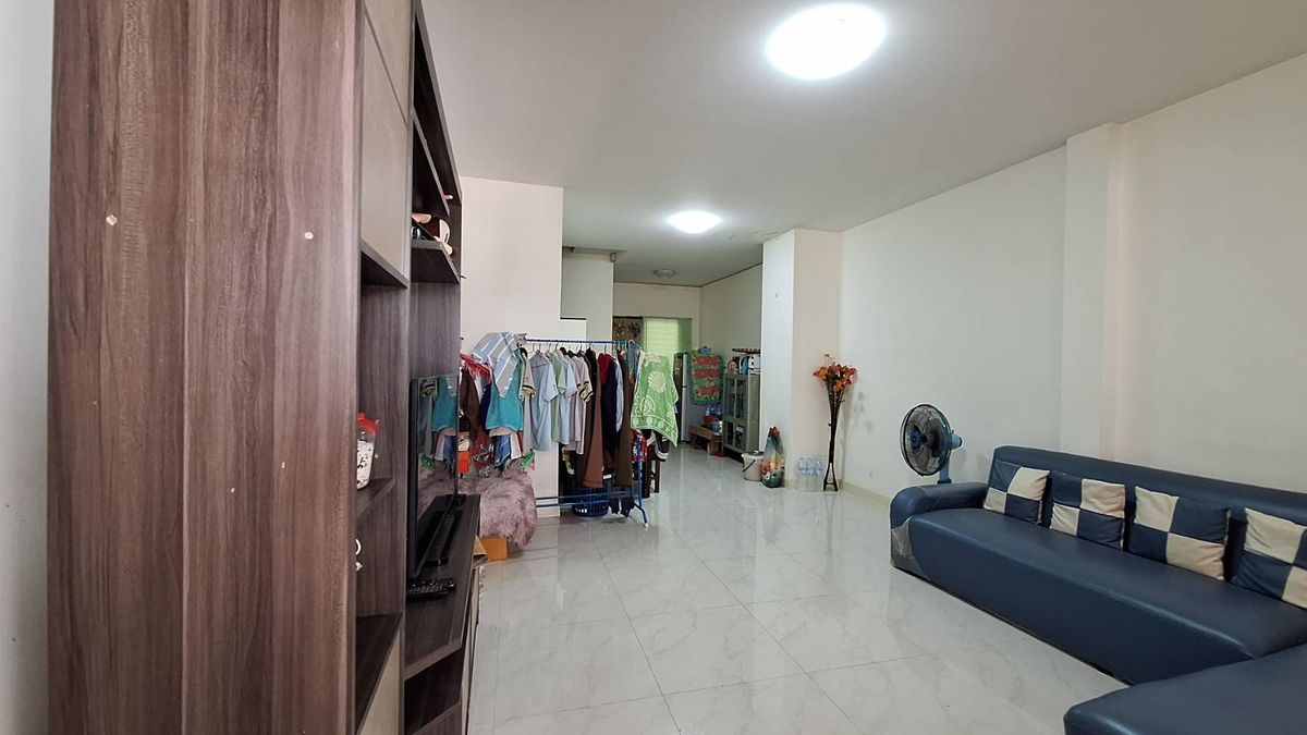 ขายทาวน์โฮมมีนบุรี-ร่มเกล้า : ขายทาวน์เฮ้าส์ 2 ชั้น หมู่บ้าน ณ.ราธร สุวินทวงศ์ 23 (เฟสใหม่) (N.821)