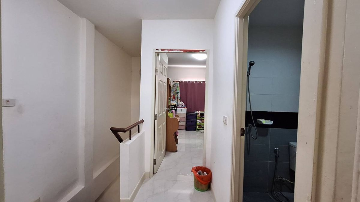 ขายทาวน์โฮมมีนบุรี-ร่มเกล้า : ขายทาวน์เฮ้าส์ 2 ชั้น หมู่บ้าน ณ.ราธร สุวินทวงศ์ 23 (เฟสใหม่) (N.821)