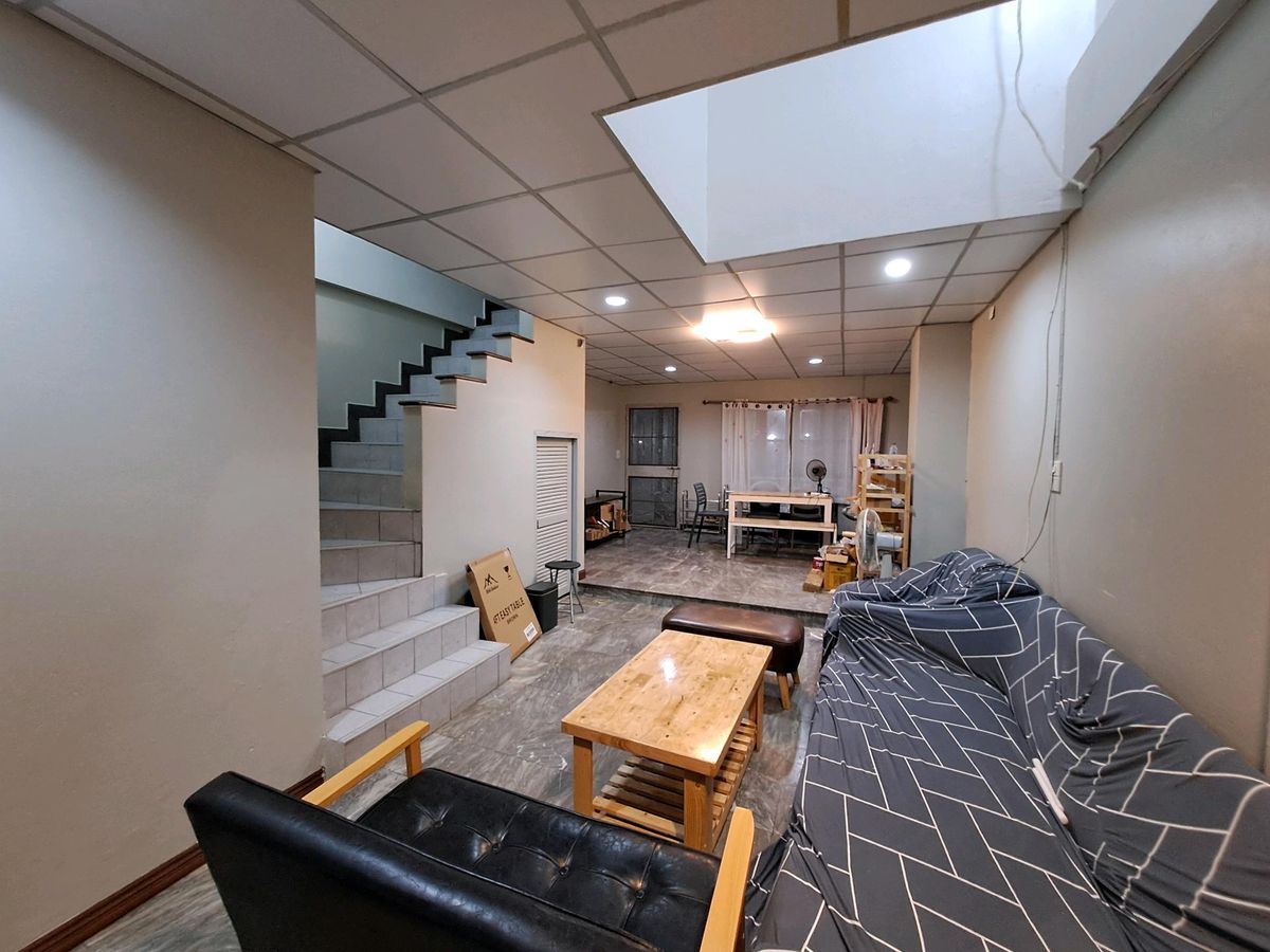 ให้เช่าทาวน์โฮมนวมินทร์ รามอินทรา : Townhome 3 ชั้น หมู่บ้าน ธนสิน 9  ให้เช่า 3 นอน 3น้ำ หมู่บ้านใกล้ ถนนใหญ่ ถนนนวมินทร์ ซอย นวมิยทร์ 86 ติดห้าง โลตัส สุขาภิบาล 1  หมู่บ้านอยู่ตรงข้าม ห้าง ไทวัสดุ สาขาถนนนวมินทร์  ใกล้ รพ.พญาไท นวมินทร  ซอยใหญ่ ไม่เปลี่บว ปากซอย มี ร้าน 711