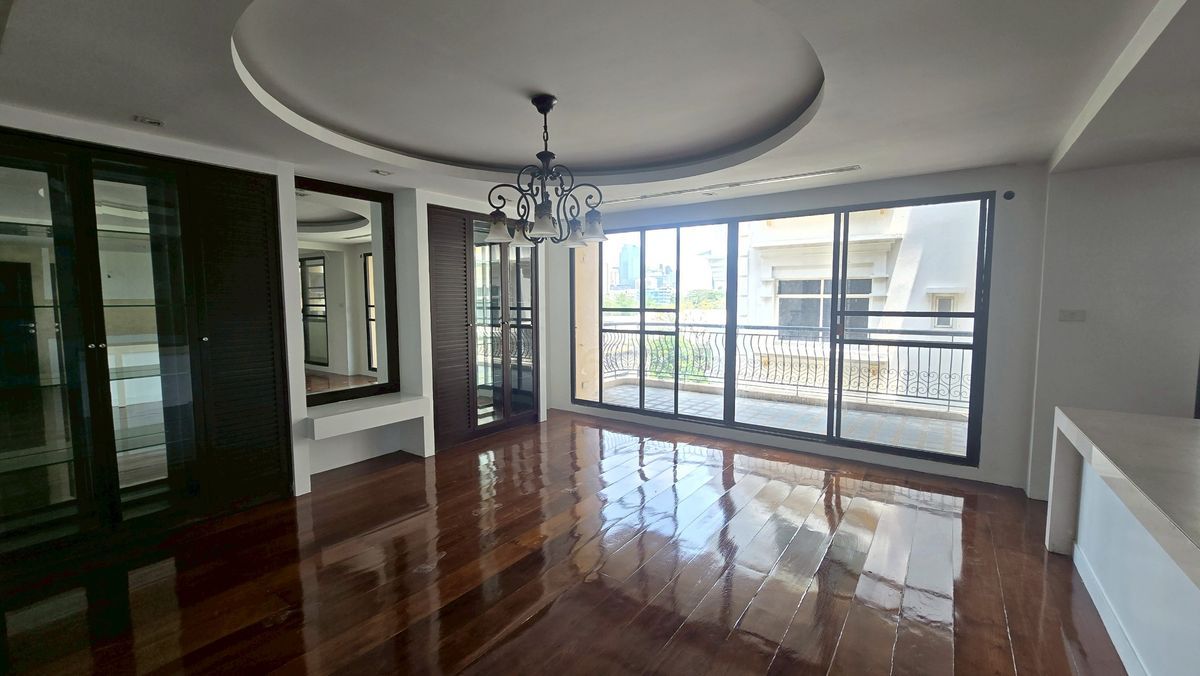 ขายคอนโดสุขุมวิท อโศก ทองหล่อ : ✨Rare Item คอนโด Pet-friendly ใจกลางพร้อมพงษ์✨ Prime Mansion 2 (3 นอน, 2 น้ำ, 292 ตรม.)