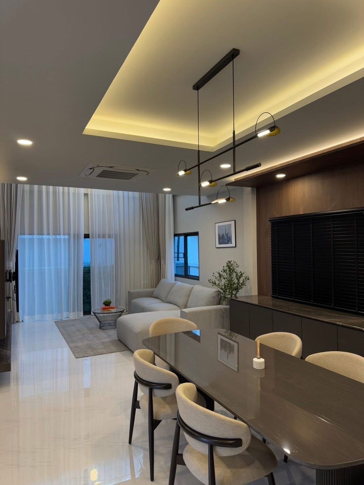 ให้เช่าบ้านบางนา แบริ่ง ลาซาล : 🌟ให้เช่า บ้านเดี่ยว เดอะ ซิตี้ บางนา บ้านเดี่ยว 2 ชั้น 4 ห้องนอน/ 5 ห้องน้ำตกแต่งสวย💥ค่าเช่า 180,000 บาท/เดือน 