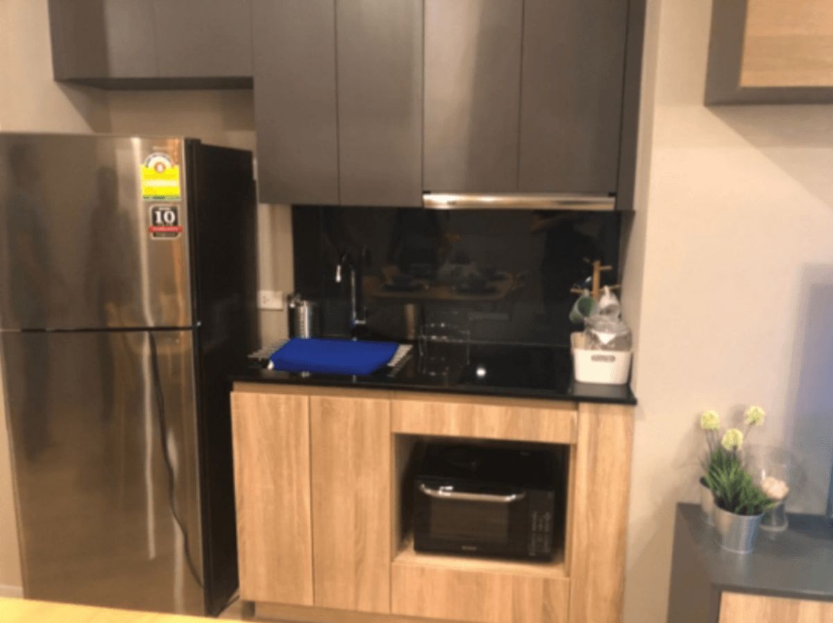 ขายคอนโดสาทร นราธิวาส : ขายด่วน 📍 Blossom Condo @ Sathorn - Charoenrat 📍 เฟอร์นิเจอร์ และ เครื่องใช้ไฟฟ้าครบ 