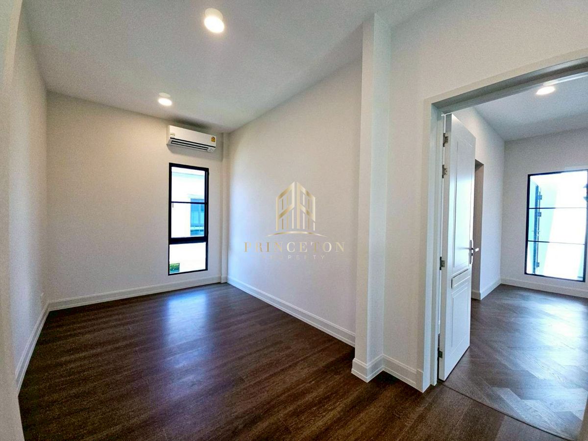 For SaleHouseBangna, Bearing, Lasalle : Luxury house for sale Nantawan Bangna km.15 📞092-4252445