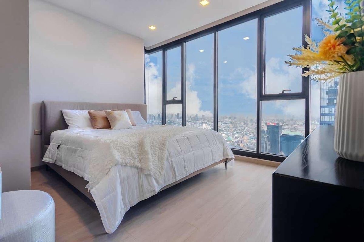 คอนโดพระราม 9 เพชรบุรีตัดใหม่ RCA : ให้เช่าคอนโด🔥one9five asoke-rama9🔥ชั้น 58🔥93.5ตรม🔥3Bed🔥พร้อมอยู่🔥R184-1