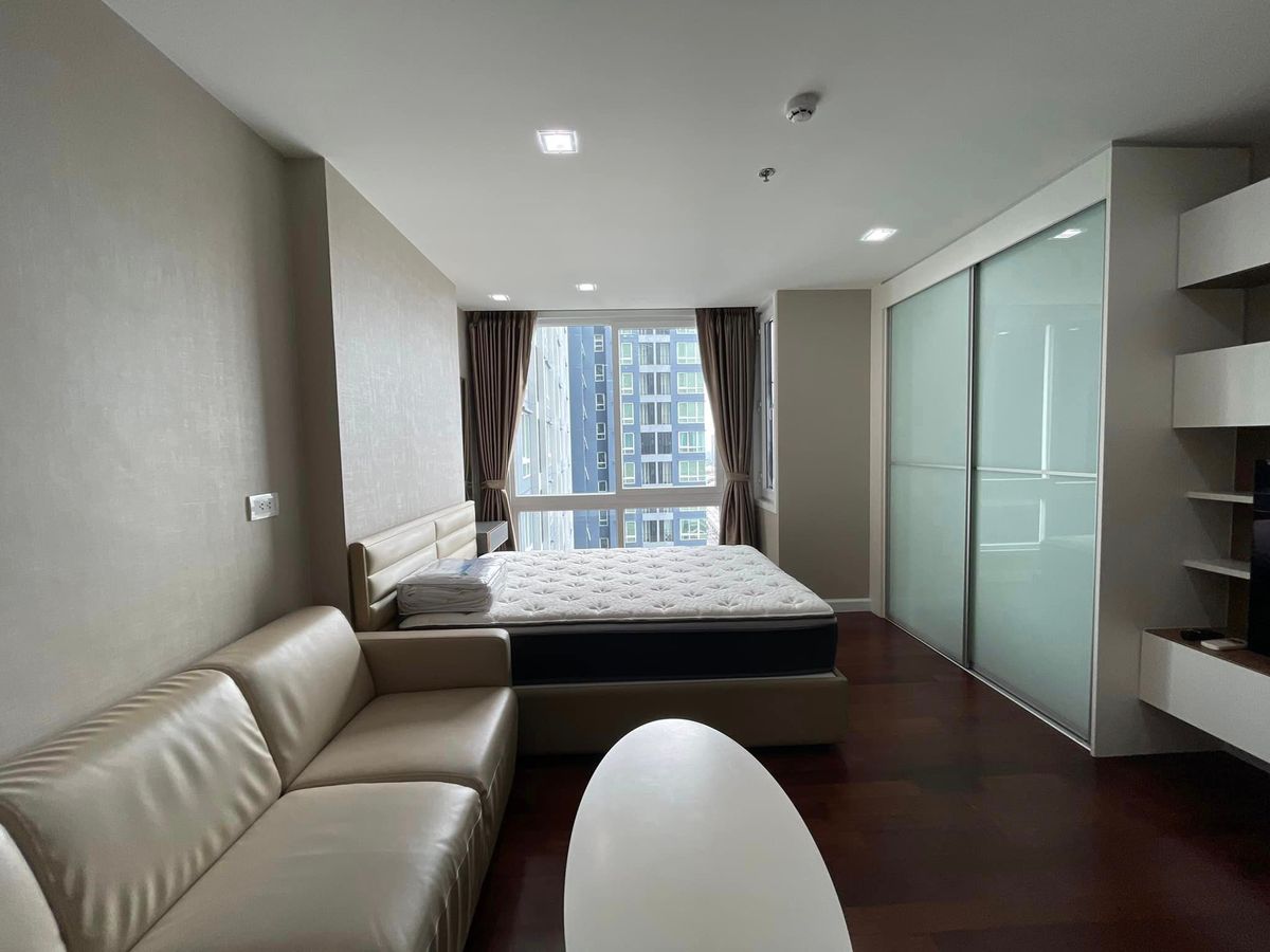 For RentCondoSamut Prakan,Samrong : The Metropolis / Floor 26 Size 28 sqm *