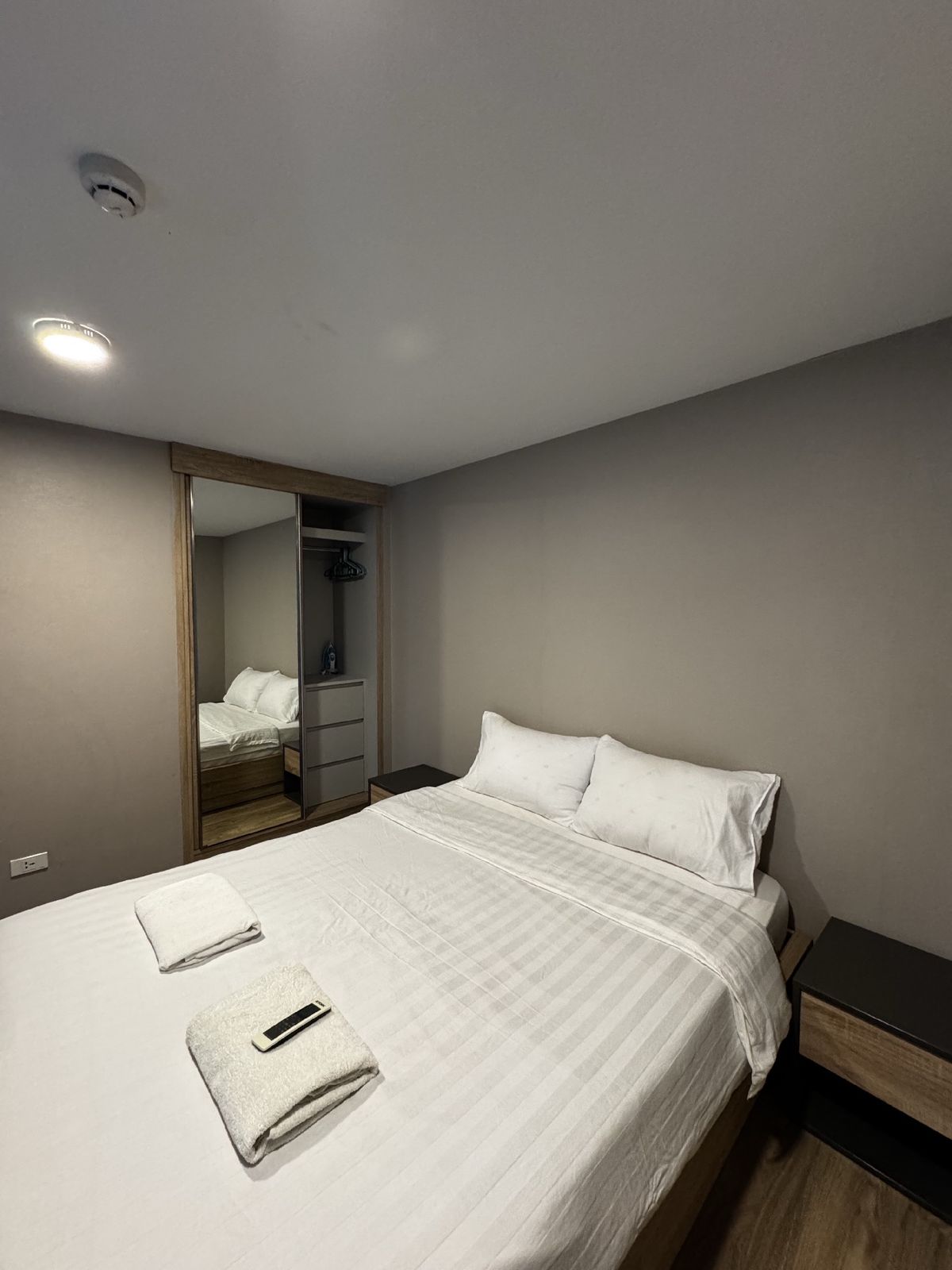 ให้เช่าคอนโดสาทร นราธิวาส : ให้เช่าห้อง Duplex วิวสวน 