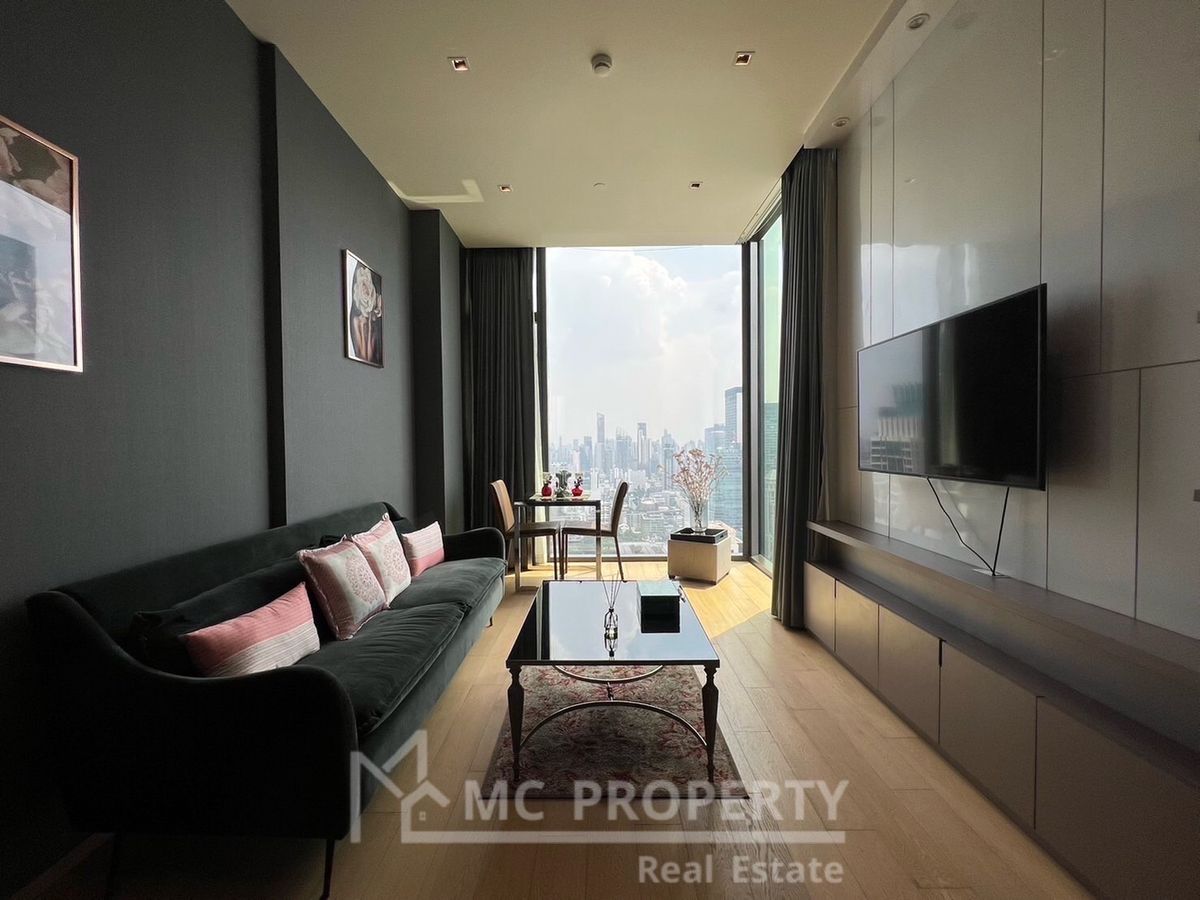 For RentCondoWitthayu, Chidlom, Langsuan, Ploenchit : 28 chidlom 1 bedroom 45sqm 30fl++ for rent only 48,000 please contact 0816878954