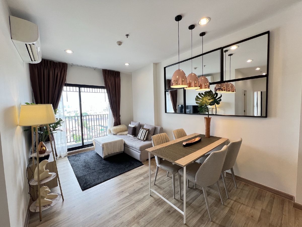 For RentCondoWongwianyai, Charoennakor : Nich Mono Charoen Nakhon / Size 60 sqm. Floor 16 *
