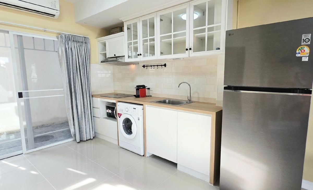 ให้เช่าทาวน์โฮมสมุทรปราการ สำโรง : หมู่บ้าน Indy Bangna km.7