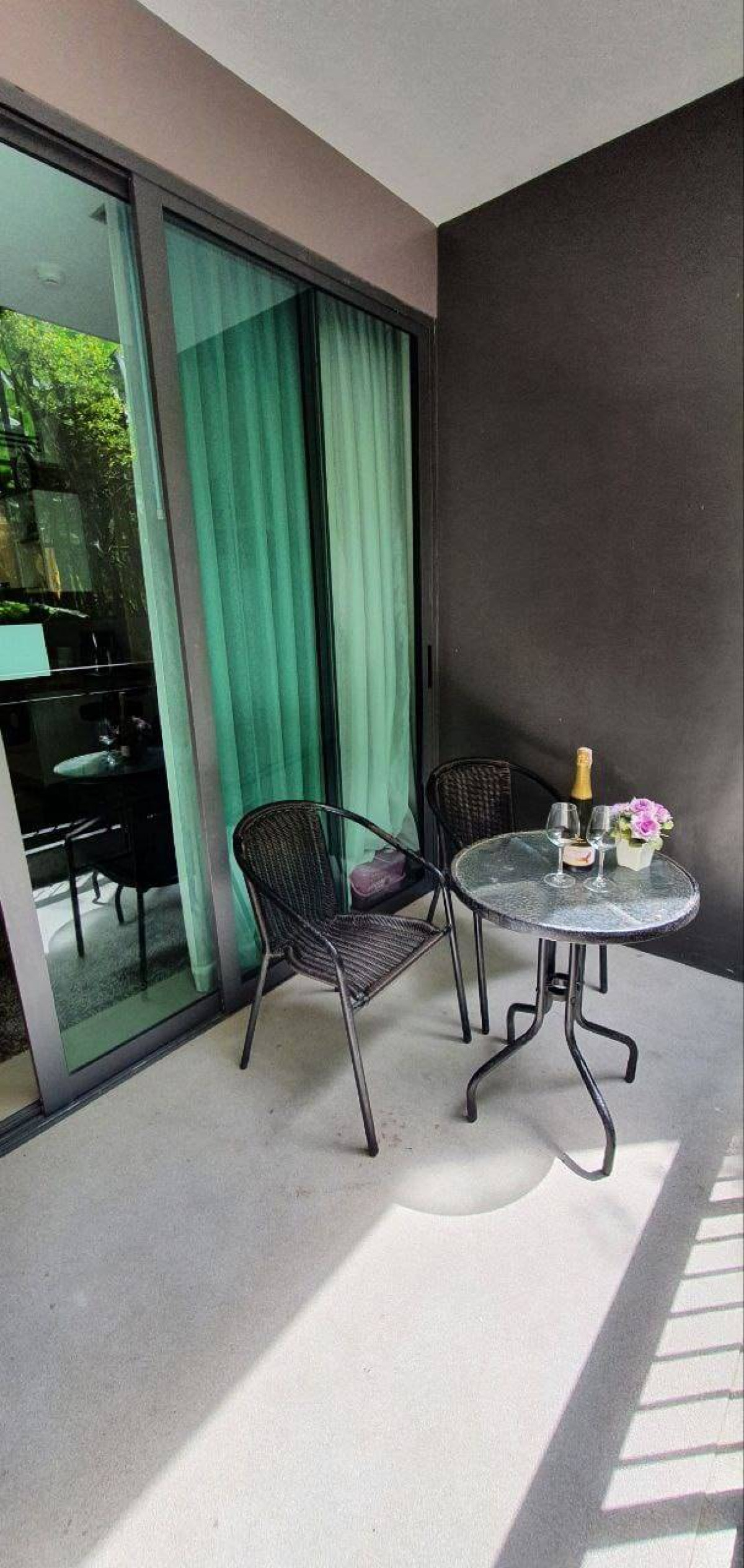 ขายคอนโดภูเก็ต : ขายคอนโด ดิ เอ็มเมอร์รัล เทอเรซ คอนโด ป่าตอง ป่าตอง กะทู้ กรุงเทพ CX-138139