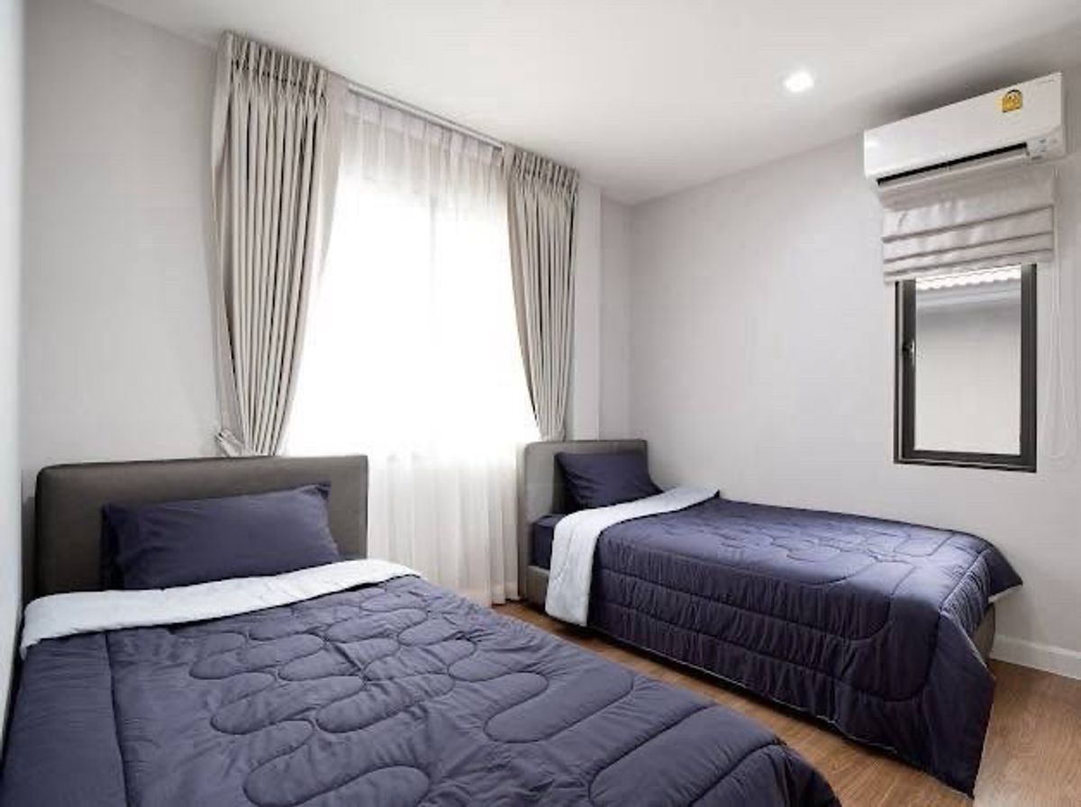 For RentHouseMin Buri, Romklao : 💥Forrent💥4BED • Venue Rama9 Village 🏡 location: New Krungthepkreetha 🐶 Pet Friendly‼ ️ Ready to Move in‼ ️