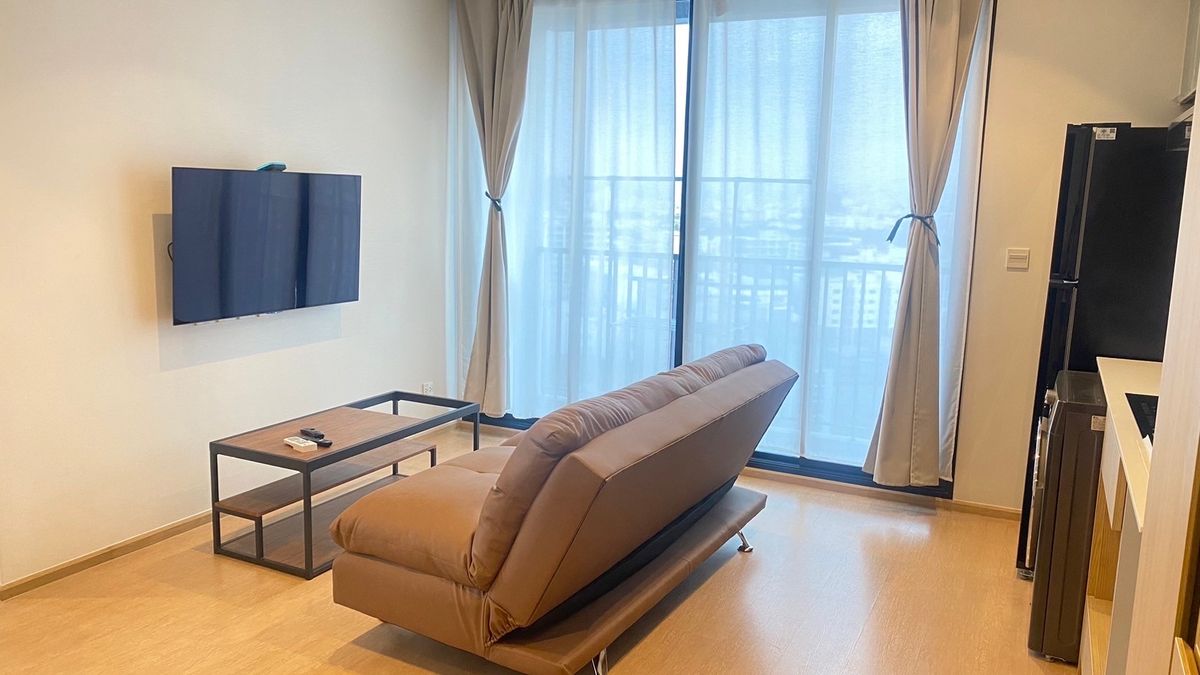 For RentCondoLadprao, Central Ladprao : 2 bedrooms for rent, Maru Ladprao 15, price 35,000 baht.