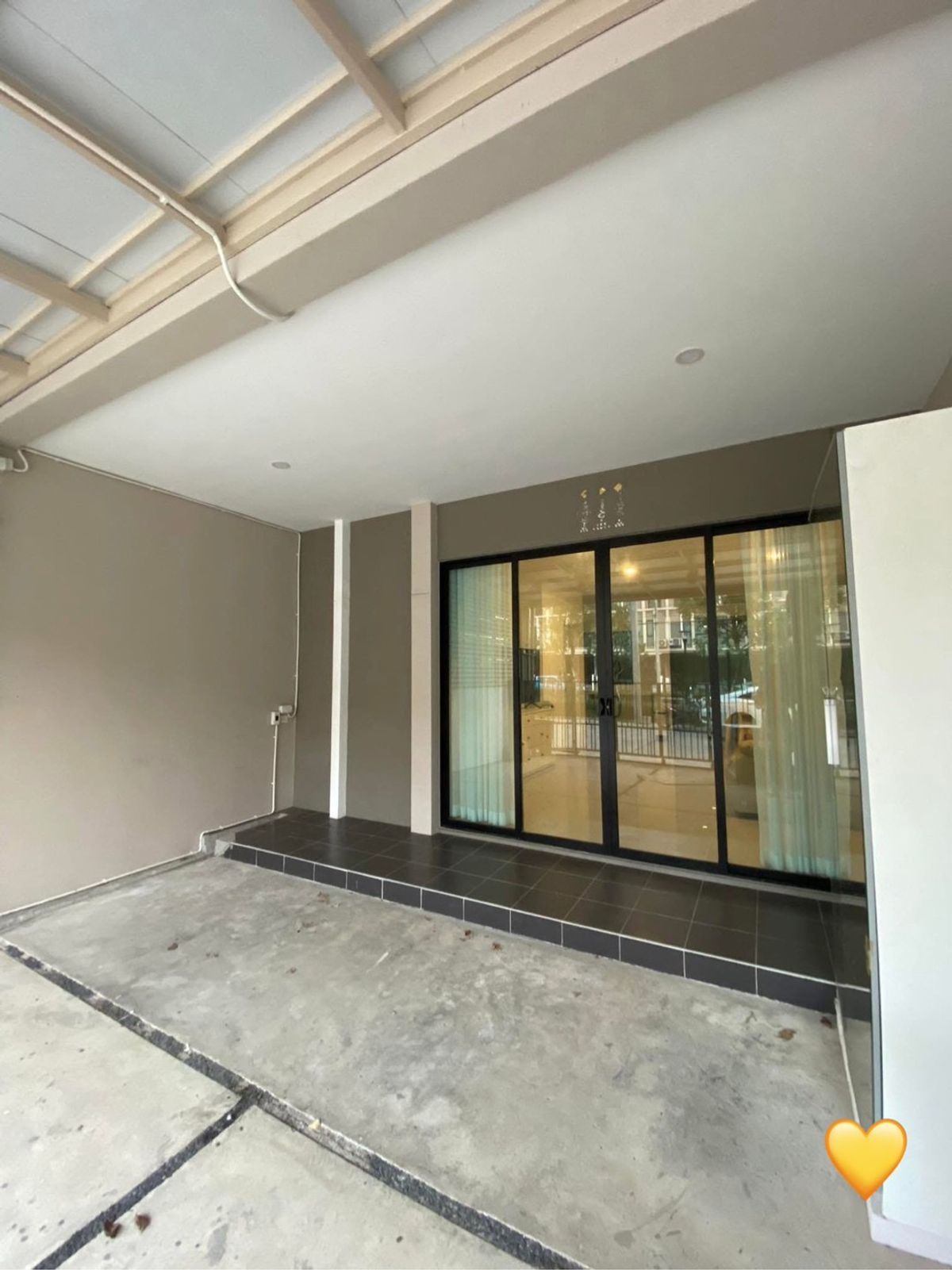 For RentTownhomePattanakan, Srinakarin : Rent 3 -story townhome, Pasio Project Srinakarin-Rama 9 (Krungthep Kreetha Road) Area 19.9 sq.wah with furniture + complete electrical appliances 🛋️ 💸 Rental fee of only 45,000 baht/month