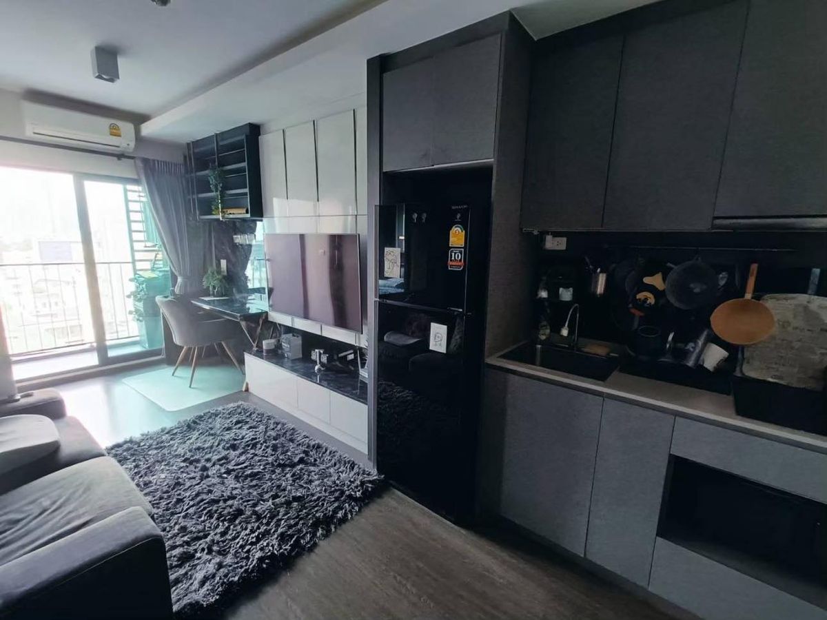 ขายคอนโดอ่อนนุช อุดมสุข : (เจ้าของโพส) ขายคอนโด 1ห้องนอน 1ห้องน้ำ IDEO Sukhumvit 93 ชั้น10 วิวสระ ตึกB (ตึกfacility) 4.9 ล้าน ห้องใหม่ ไม่ติดสัญญา