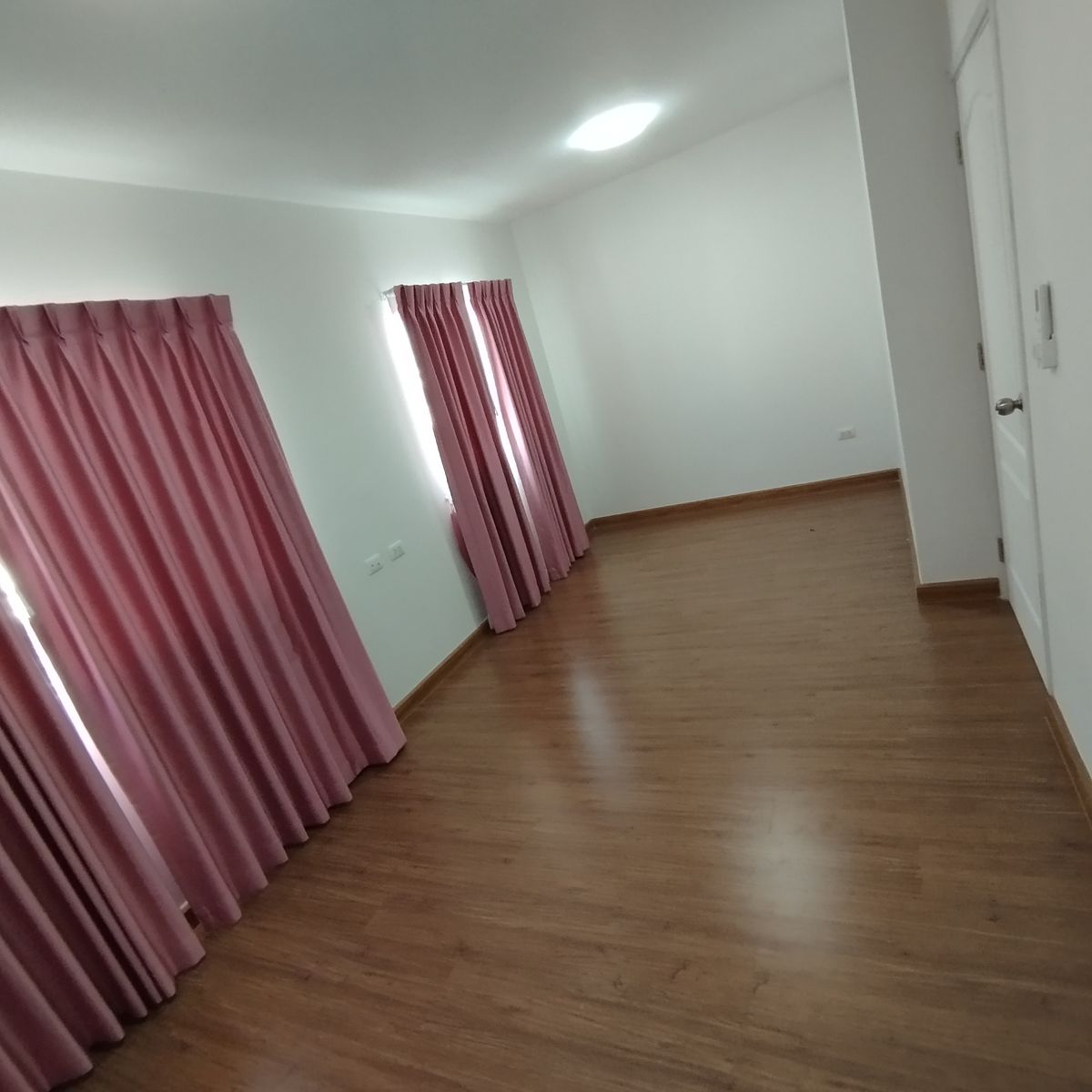 TownhomeRathburana, Suksawat : Rent a 2-storey townhome, Suksawat-Pracha Uthit 90, new project