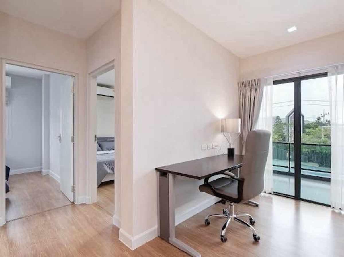 For RentHouseMin Buri, Romklao : 💥Forrent💥4BED • Venue Rama9 Village 🏡 location: New Krungthepkreetha 🐶 Pet Friendly‼ ️ Ready to Move in‼ ️