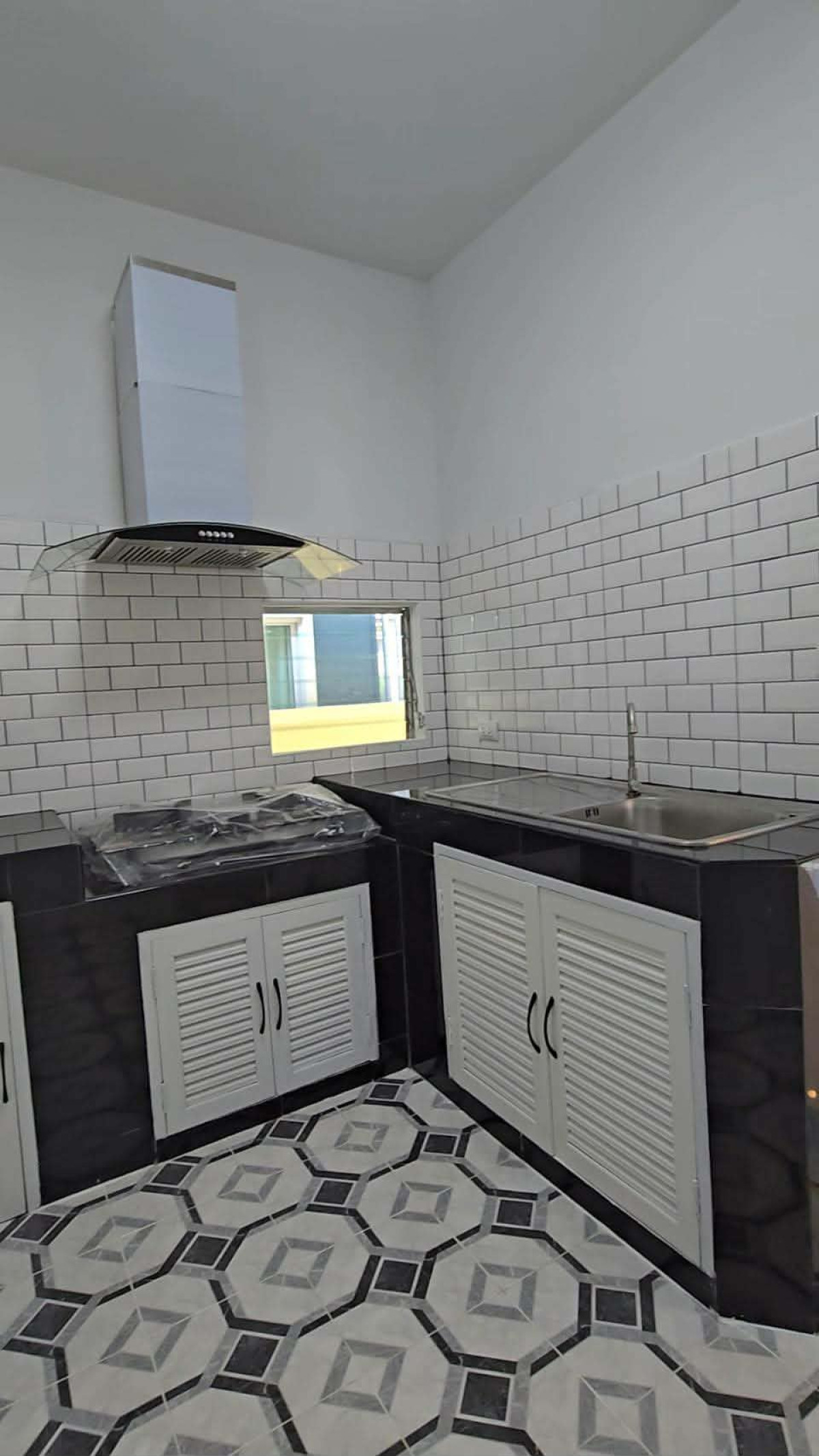 For SaleHousePathum Thani,Rangsit, Thammasat : For Sale House , Prueklada Rangsit Klong 4 , Lat Sawai , Lam Luk Ka , Pathum Thani ,  CX-147330