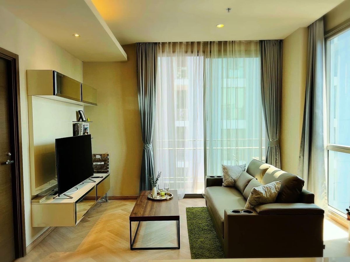 ให้เช่าคอนโดสุขุมวิท อโศก ทองหล่อ : 🎉Rent QUATTRO By SANSIRI 🎉 1 bedroom 🎉 58 sq.m🎉 50,000 baht/month🎉