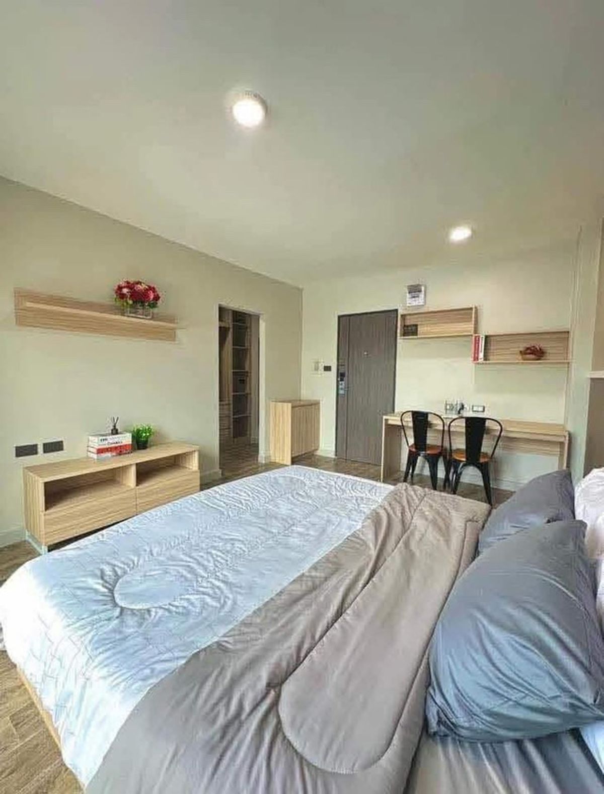 For RentPathum Thani,Rangsit, Thammasat : 🔊 Sell the Terraces Tower insurance‼ ️‼ ️ New tower at the end of Soi Eastern 6