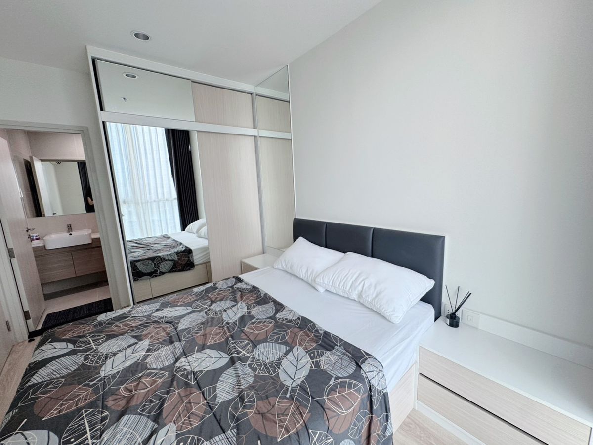 RENT !! Noble Revolve Ratchada, MRT Thailand Cultural Centre, 1 Bed, Tower 1, Floor 12, 26sq.m., 14,000 Baht Loading...