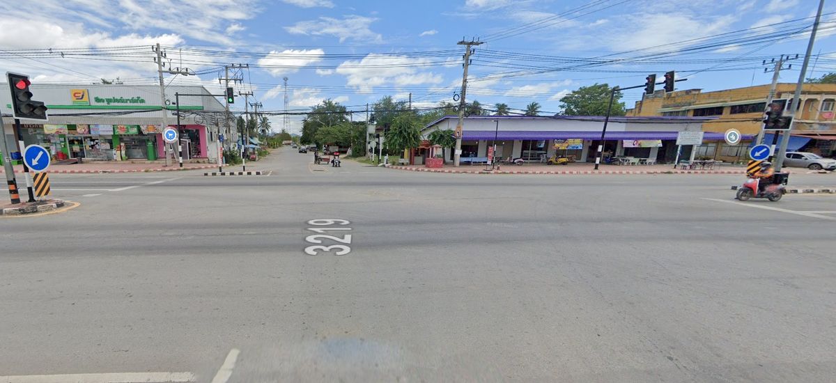 For SaleLandHuahin, Prachuap Khiri Khan, Pran Buri : Land division Near Nong Tapao Intersection Hin Lek Fai District, Hua Hin, 9 Rai 2 ngan 72 sq.w.