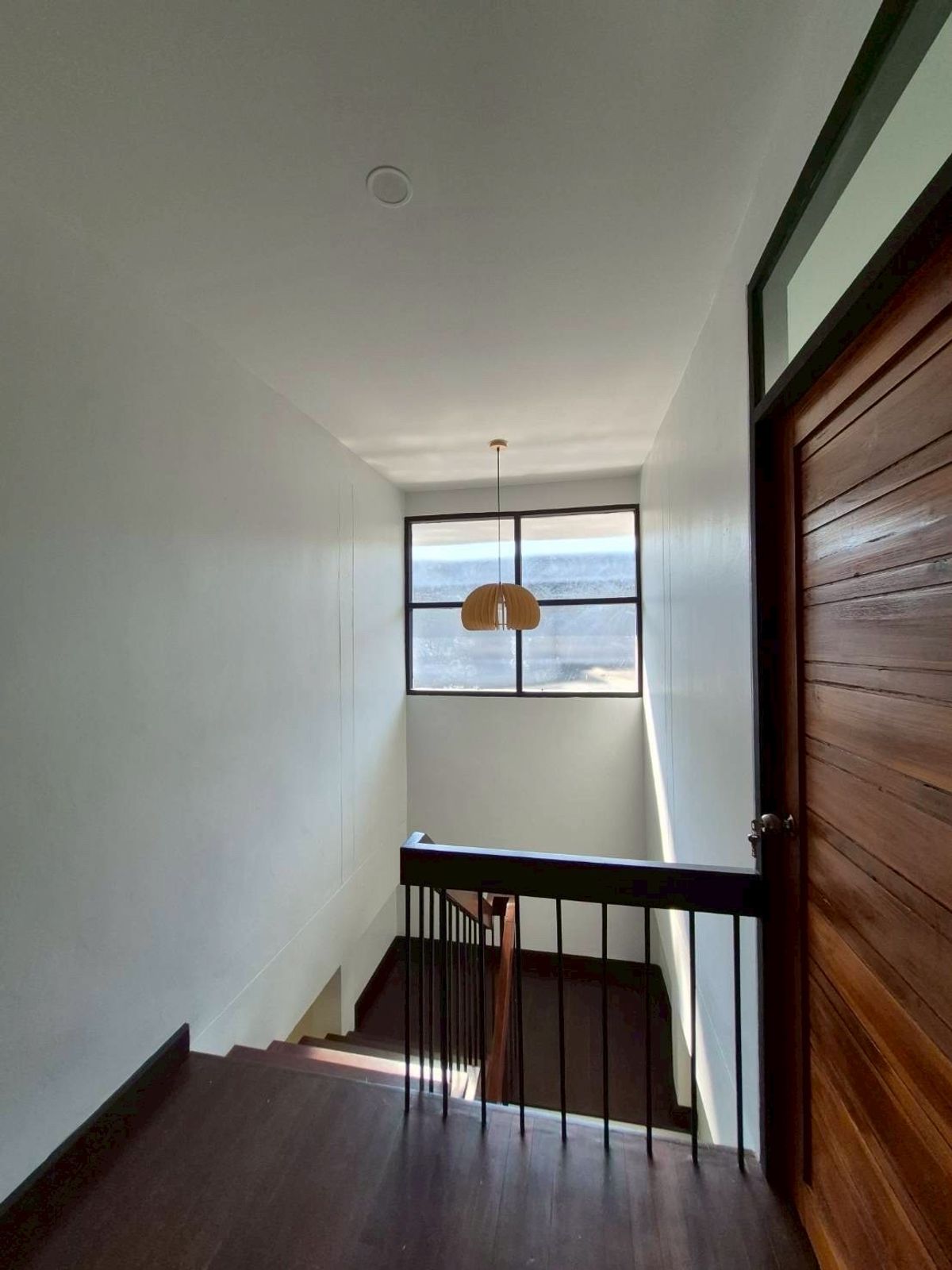 ให้เช่าบ้านบางนา แบริ่ง ลาซาล : 💥ForRent💥 Houses with Private Garden 🏡 3 Bed 🛒 Near  Mega Bangna only 5 minutes !!  Pet Friendly 🐶