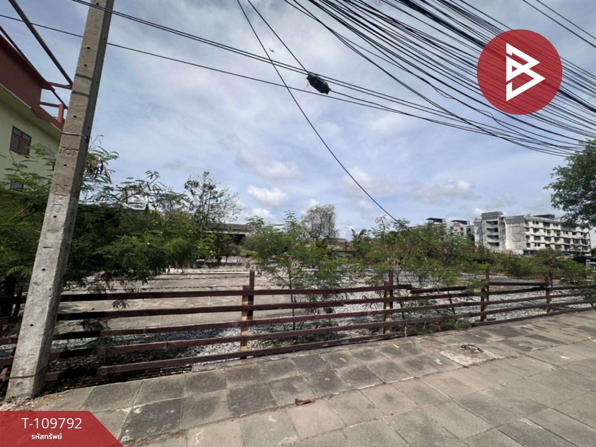 For SaleLandSamut Prakan,Samrong : Land for sale with buildings, area of ​​2 rai 3 ngan 16.4 sq.wah, Ban Samut Prakan